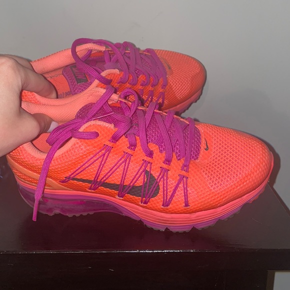 Women air max size 6 - Picture 2 of 3